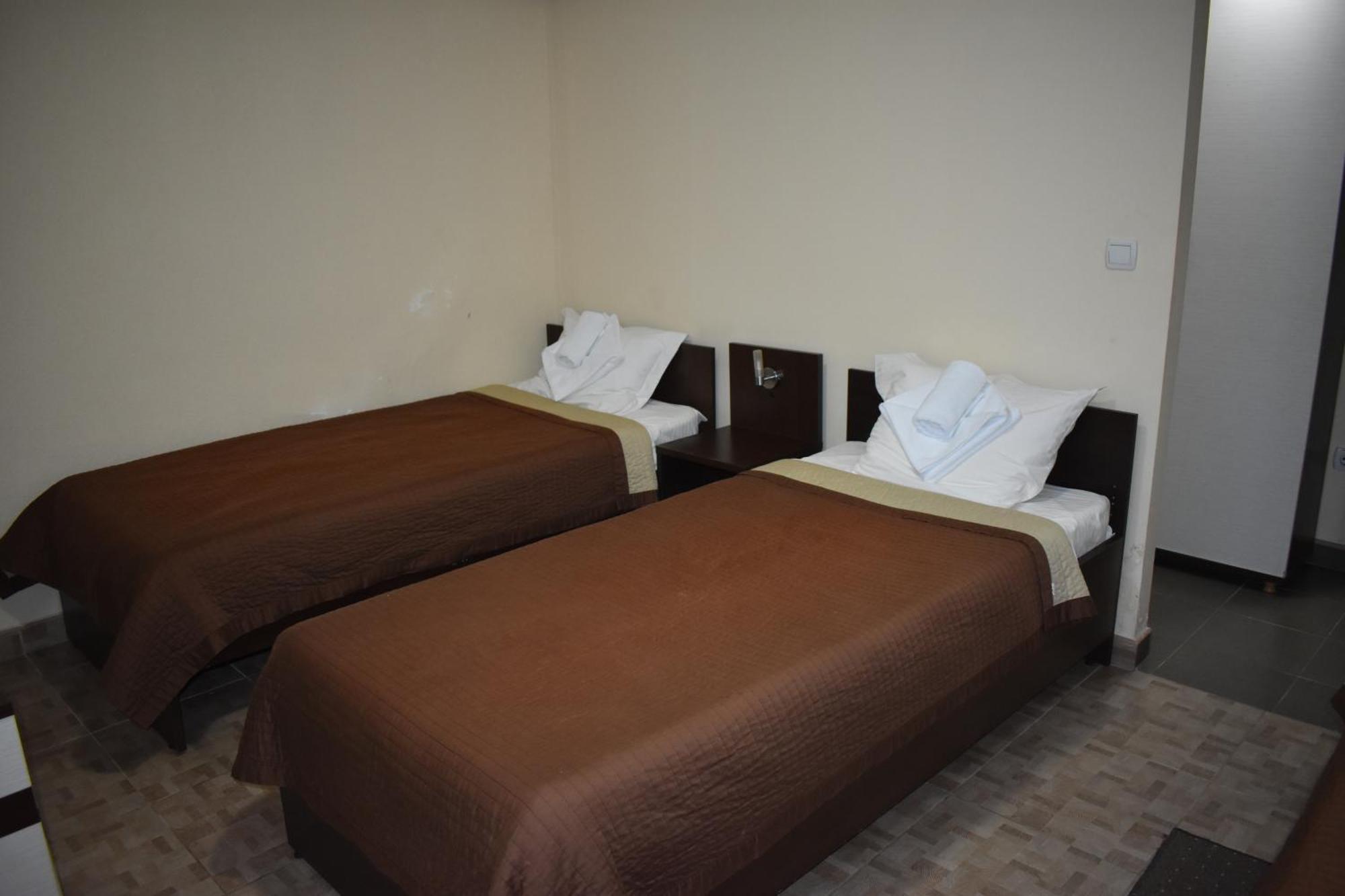 ג'אגודינה Garni Hotel Lion מראה חיצוני תמונה