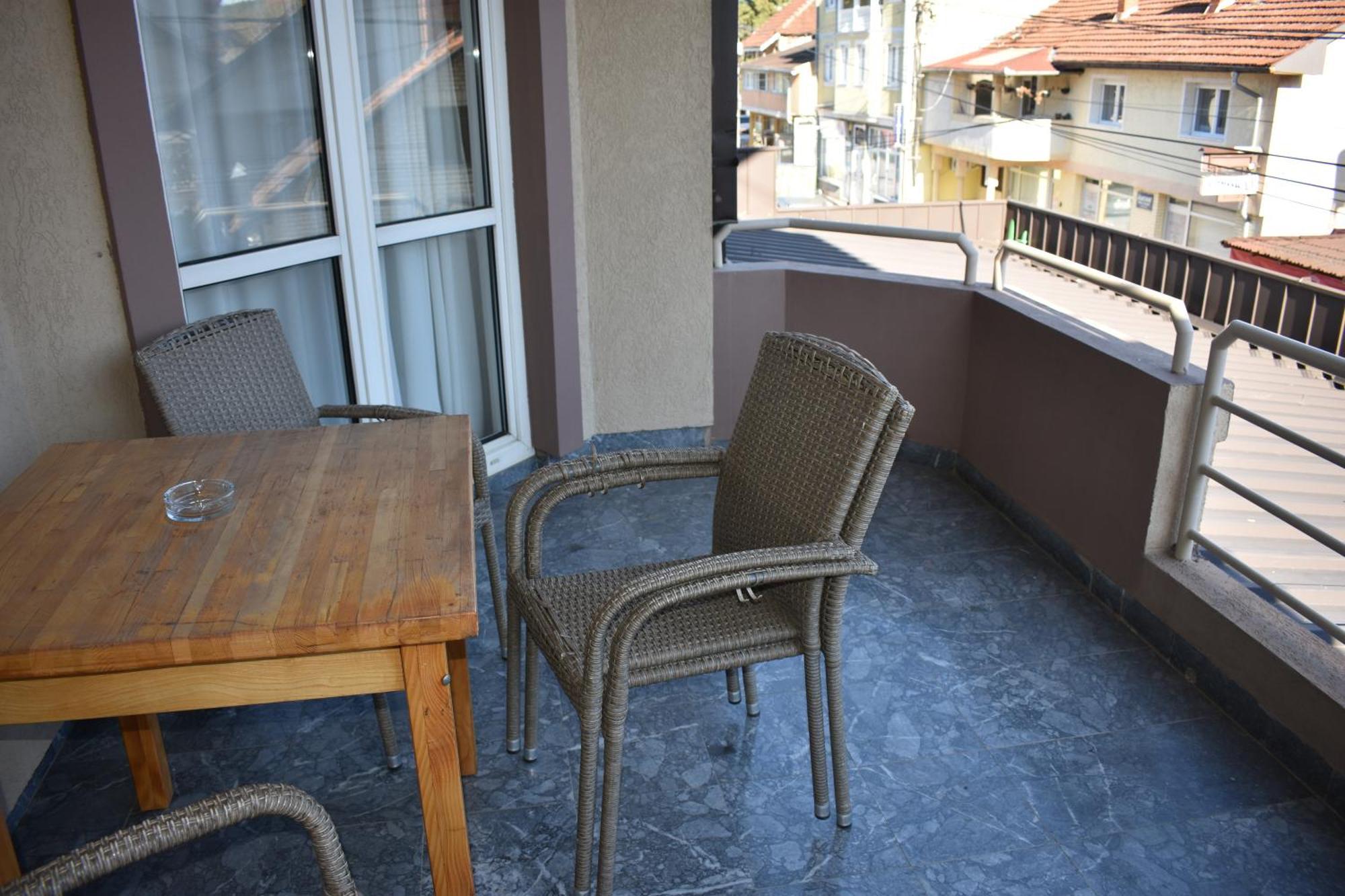 ג'אגודינה Garni Hotel Lion מראה חיצוני תמונה