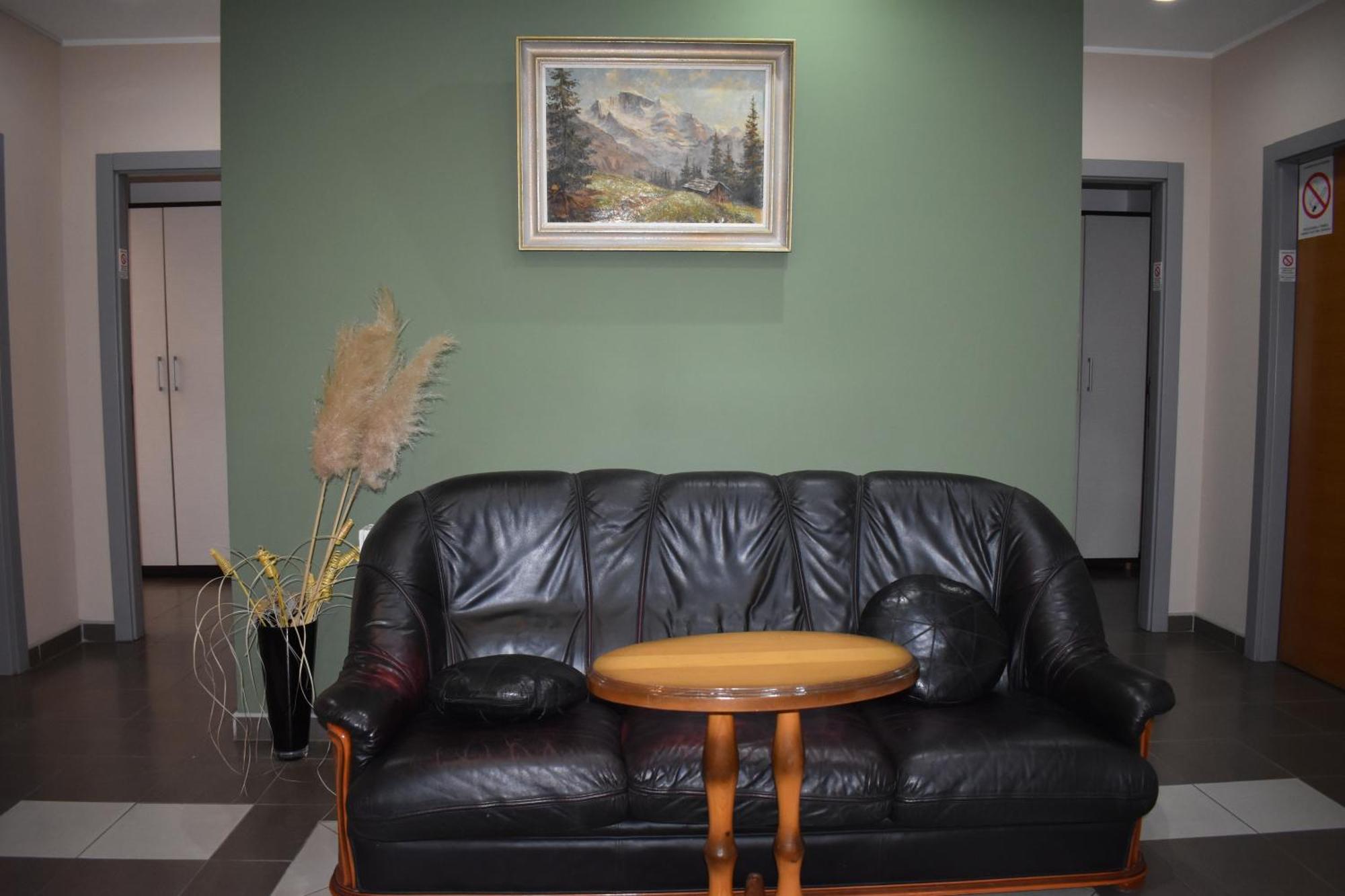 ג'אגודינה Garni Hotel Lion מראה חיצוני תמונה