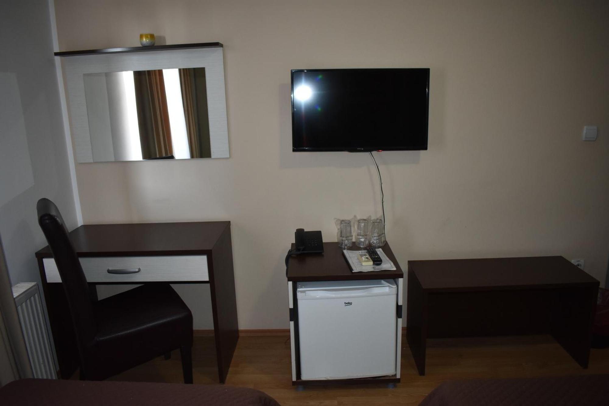 ג'אגודינה Garni Hotel Lion מראה חיצוני תמונה