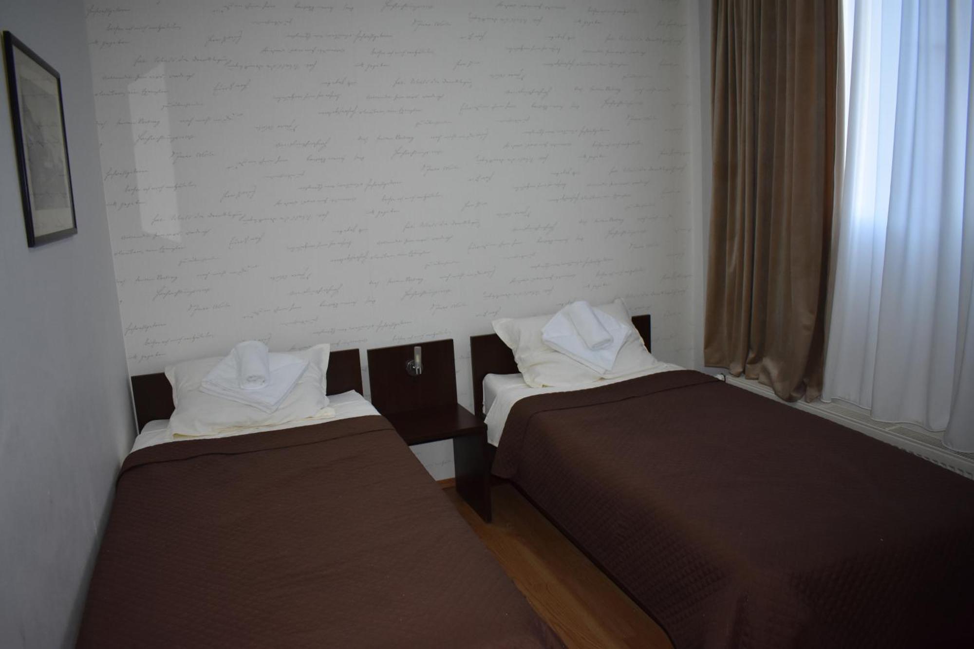 ג'אגודינה Garni Hotel Lion מראה חיצוני תמונה