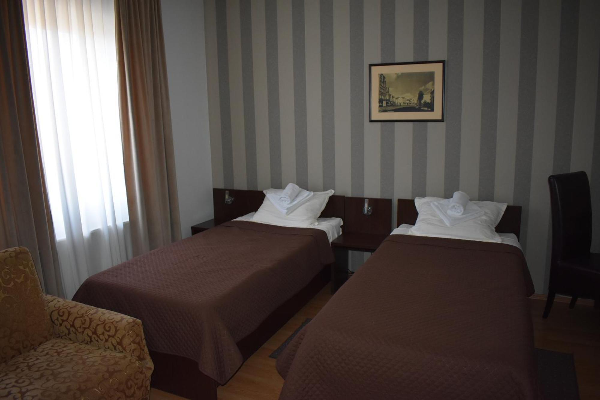 ג'אגודינה Garni Hotel Lion מראה חיצוני תמונה