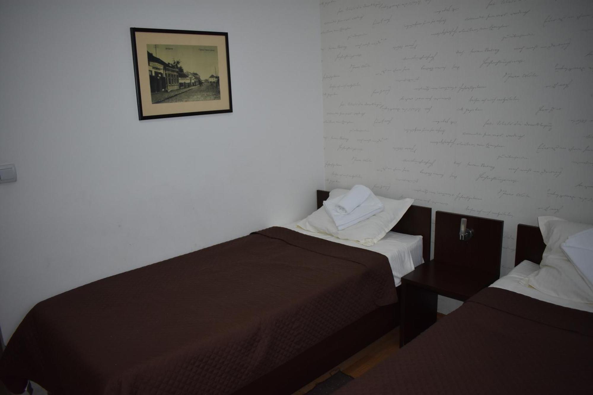 ג'אגודינה Garni Hotel Lion מראה חיצוני תמונה